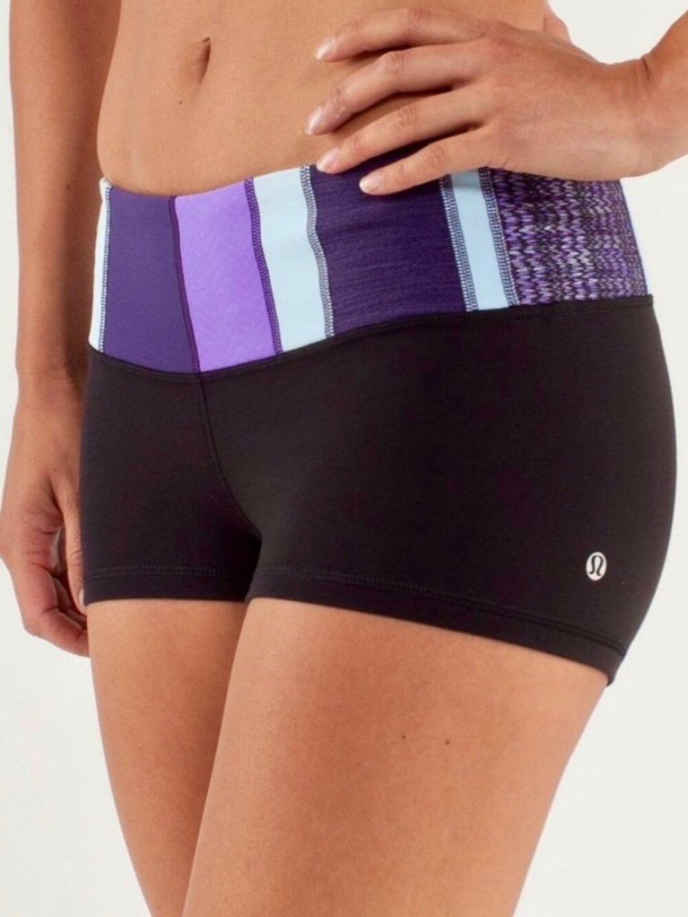 *NWT* Lululemon Boogie Short Full-On Luon®/Reversible, Color-blocked, Size (2)